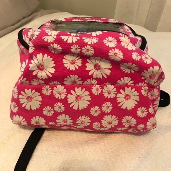 lugBLU Wireless Bluetooth Speaker Backpack - Picture 6 of 10